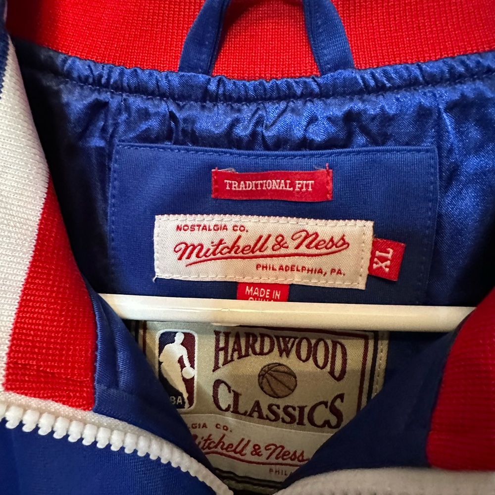Philadelphia 76ers Mitchell & Ness Blue and Red Track Jacket XL - Picture 2 of 4
